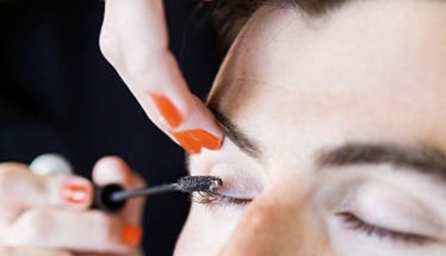 Where Can You Get a Men’s Eyeliner Tattoo?